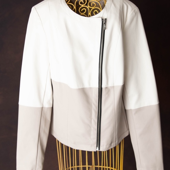 Leather Jacket (faux) - Picture 3 of 6